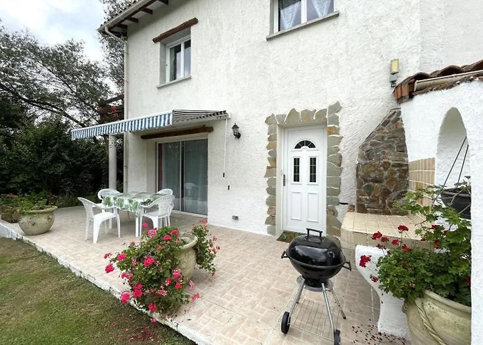 Vakantiehuis Baserian *